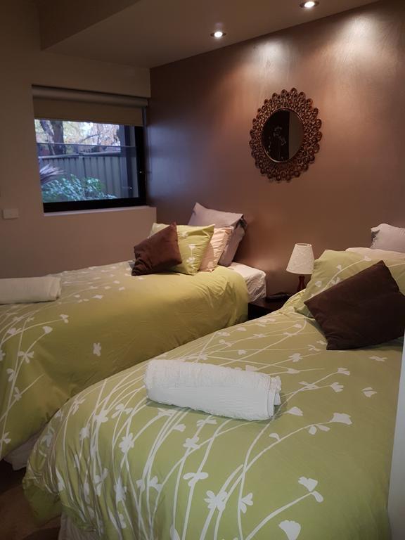 About Time Retreats- Seven Apartment *