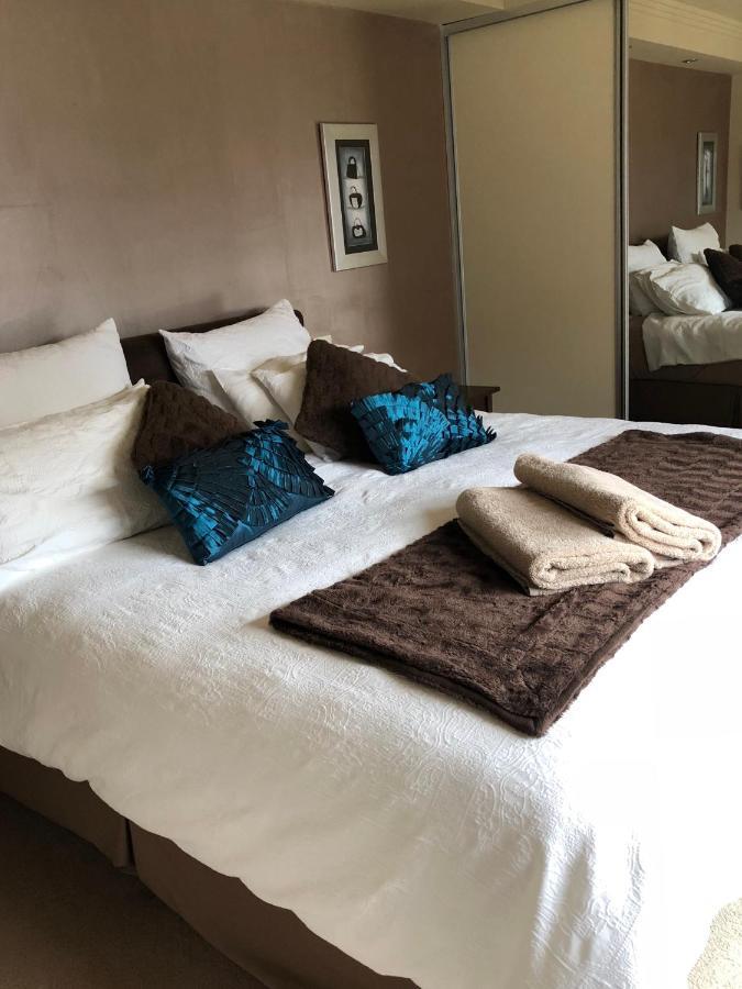 Apartment About Time Retreats- Seven *